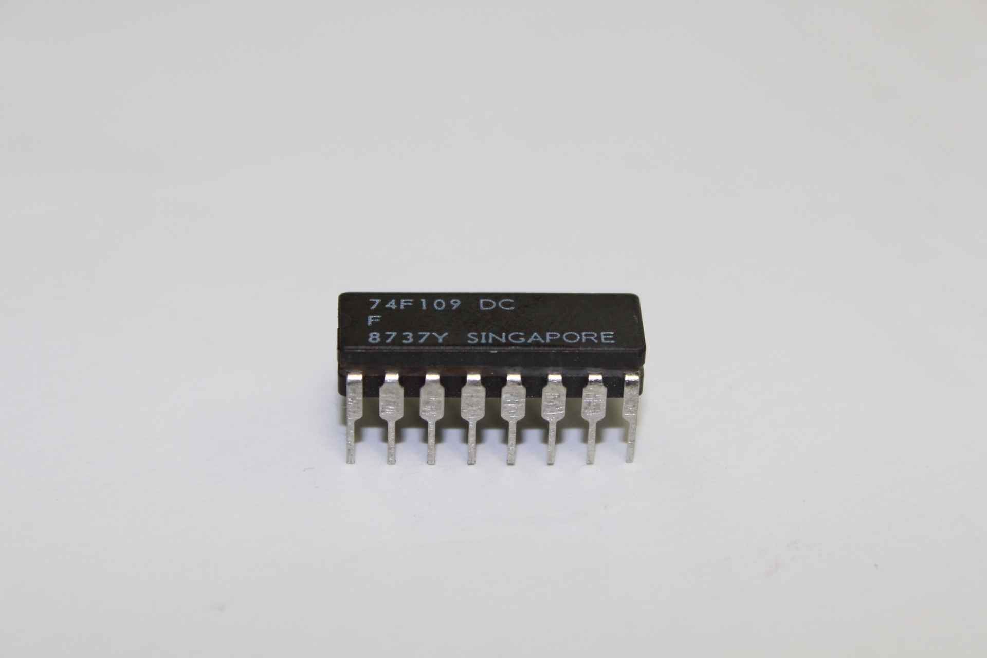 74F109DC