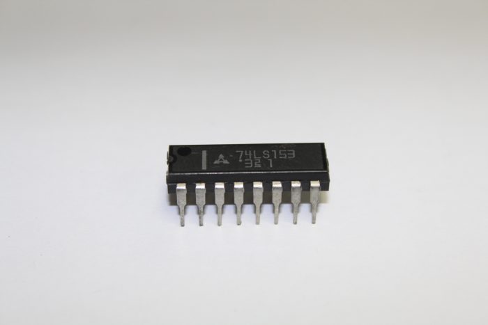 74LS153