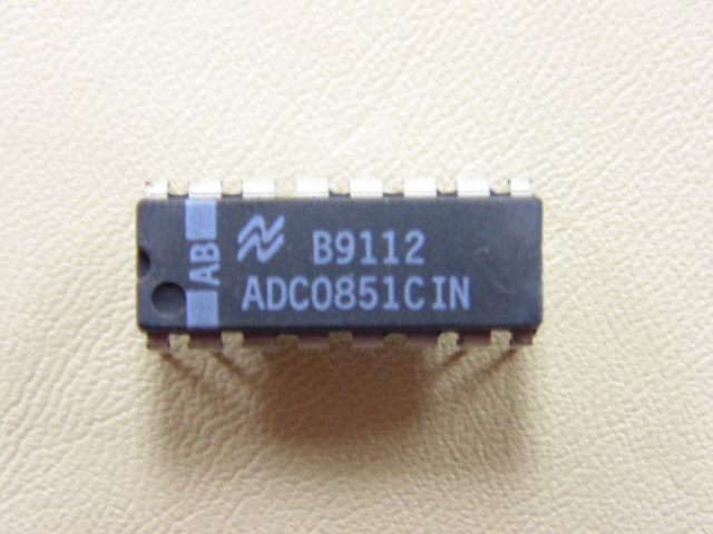 ADC0851CIN