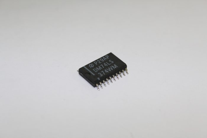 DM74LS374WM