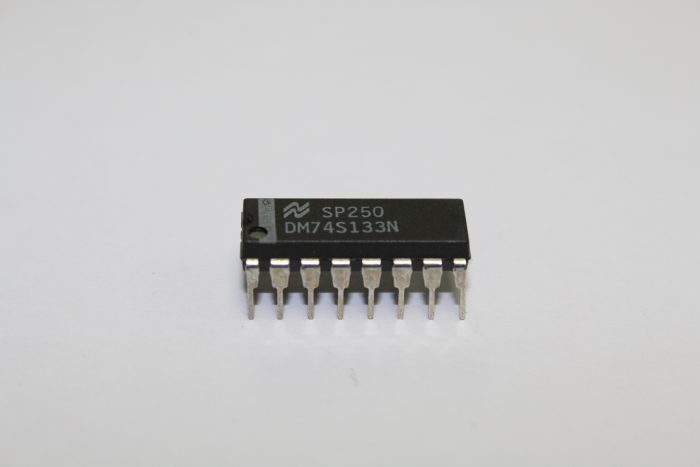 DM74S133N