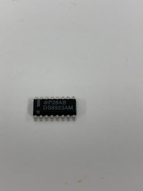 DS8923AM