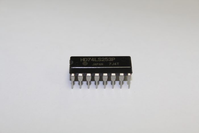 HD74LS253P