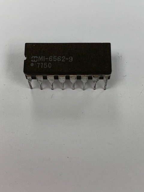 HM1-6562-9