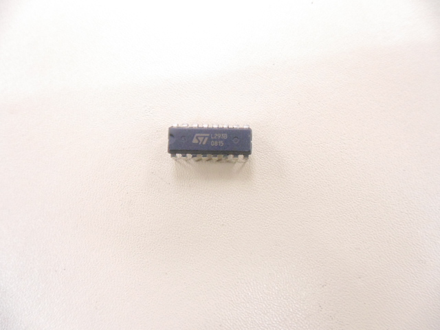 L293