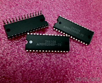 M5M5256BP-70