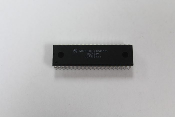 MC68HC705C8P