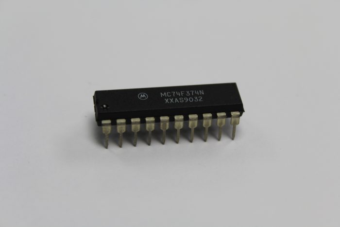 mc74f374n