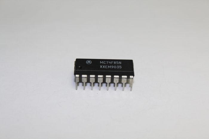 MC74F85N