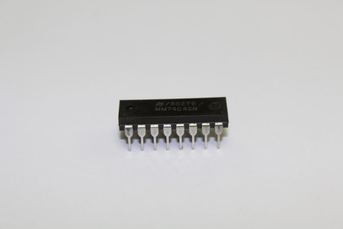 MM74C42N