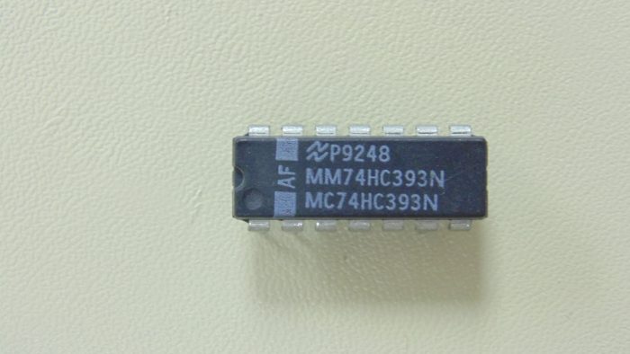 MM74HC393N