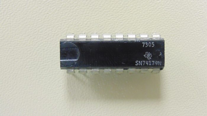SN74179N