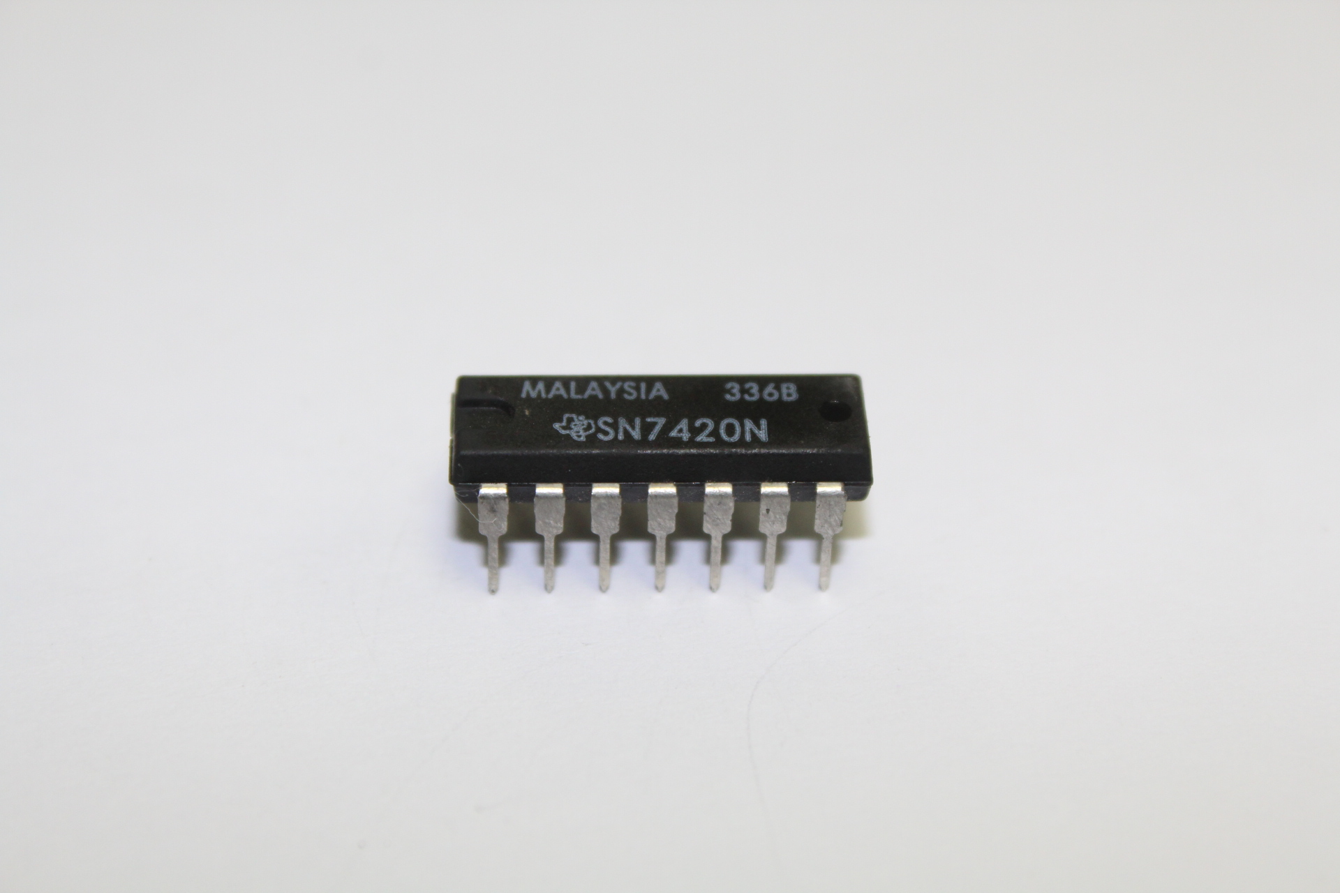 sn7420n
