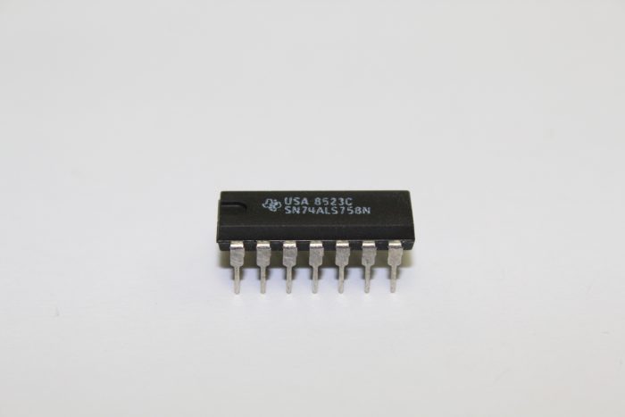 SN74ALS758N