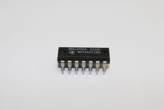 SN74AS758N