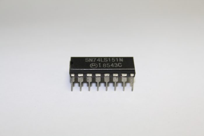 SN74LS151N