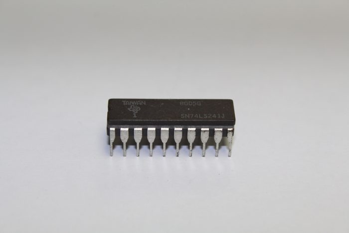 SN74LS241J