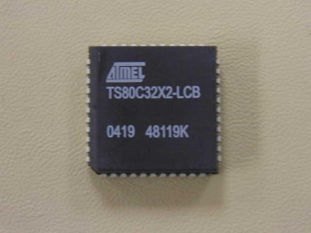 TS80C32X2-LCB