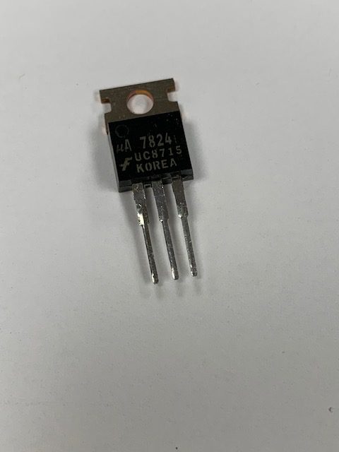 UA7824UC