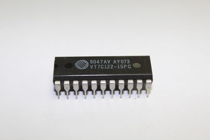 VT7C122-15PC